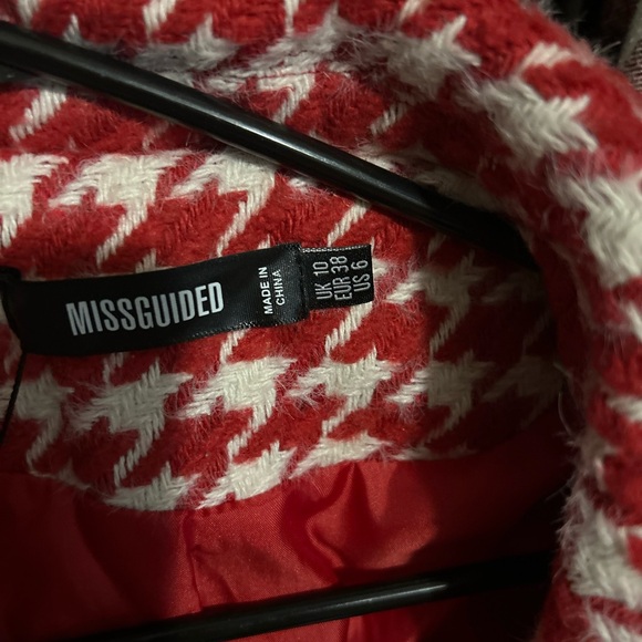 Missgiuded ladies suit jacket Red and White brand new - Picture 3 of 6